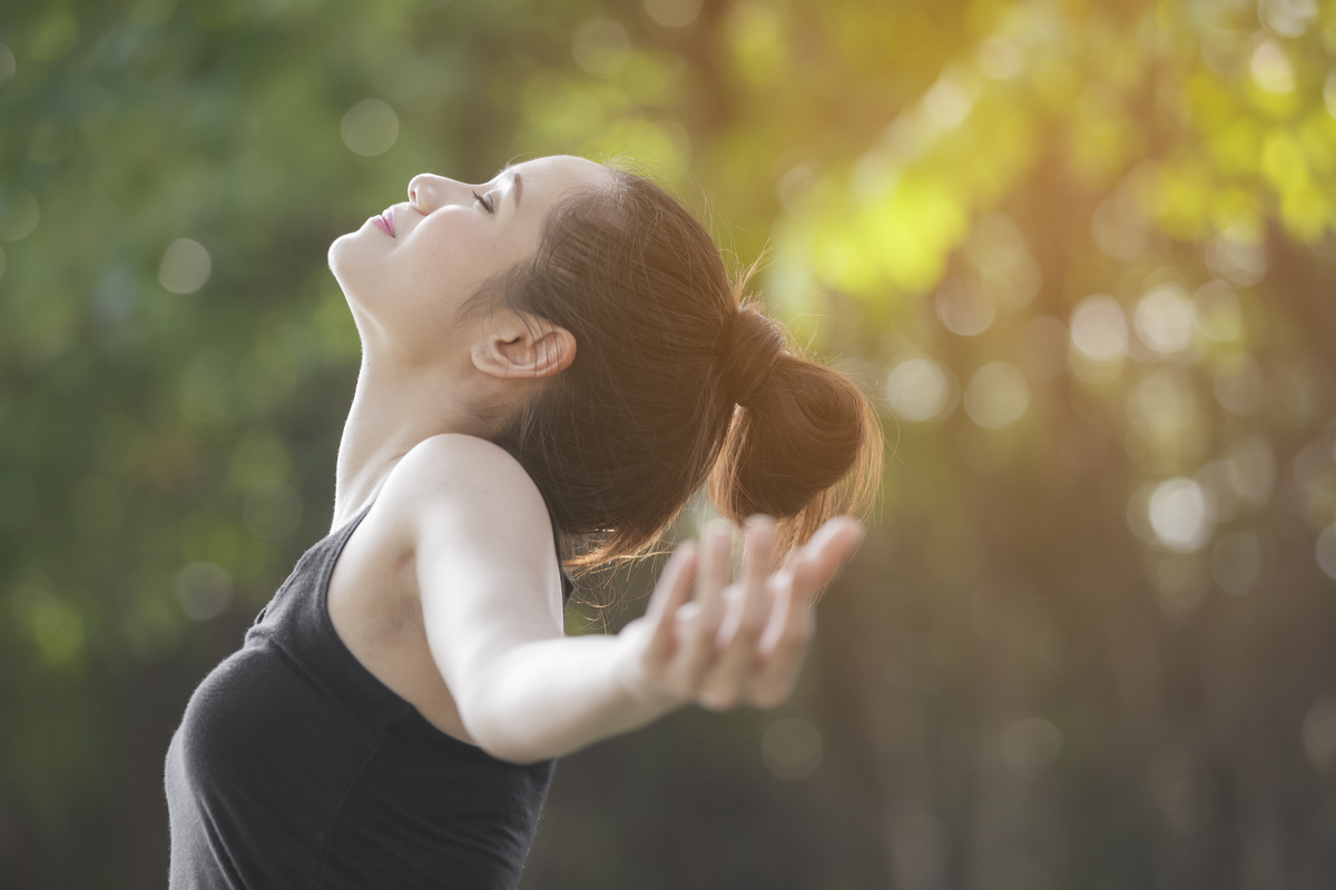 How To Help Your Lungs Breathe Easy This Season