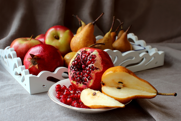 Top 3 Autumn Fruits And Vegetables To Nosh On This Season